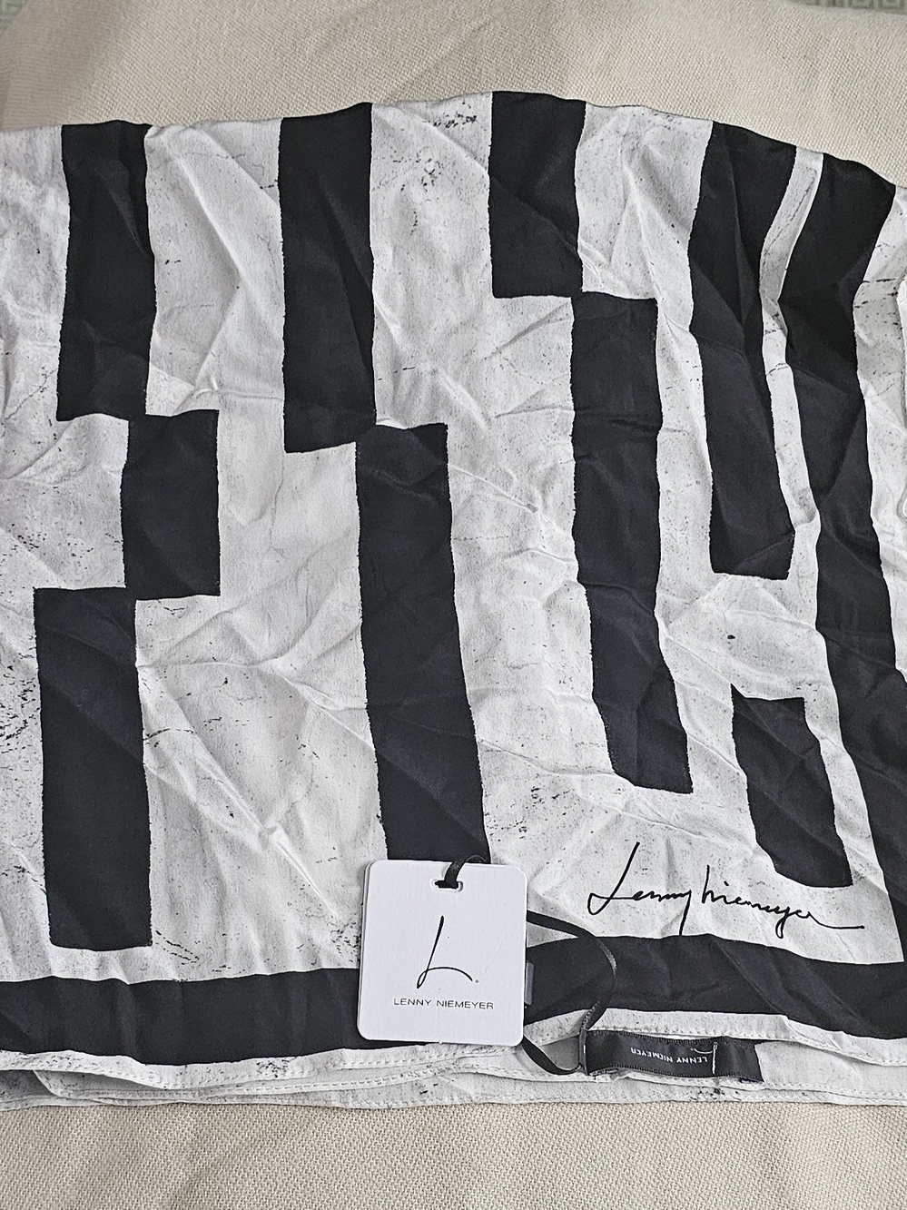 Black & White Geometric handkerchief